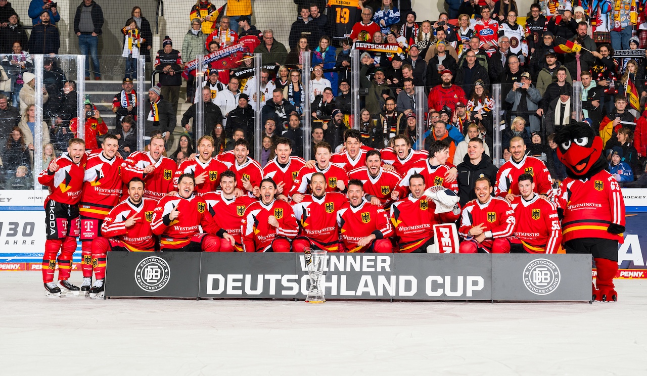 cp M GER SVK DCup25 347k 4K